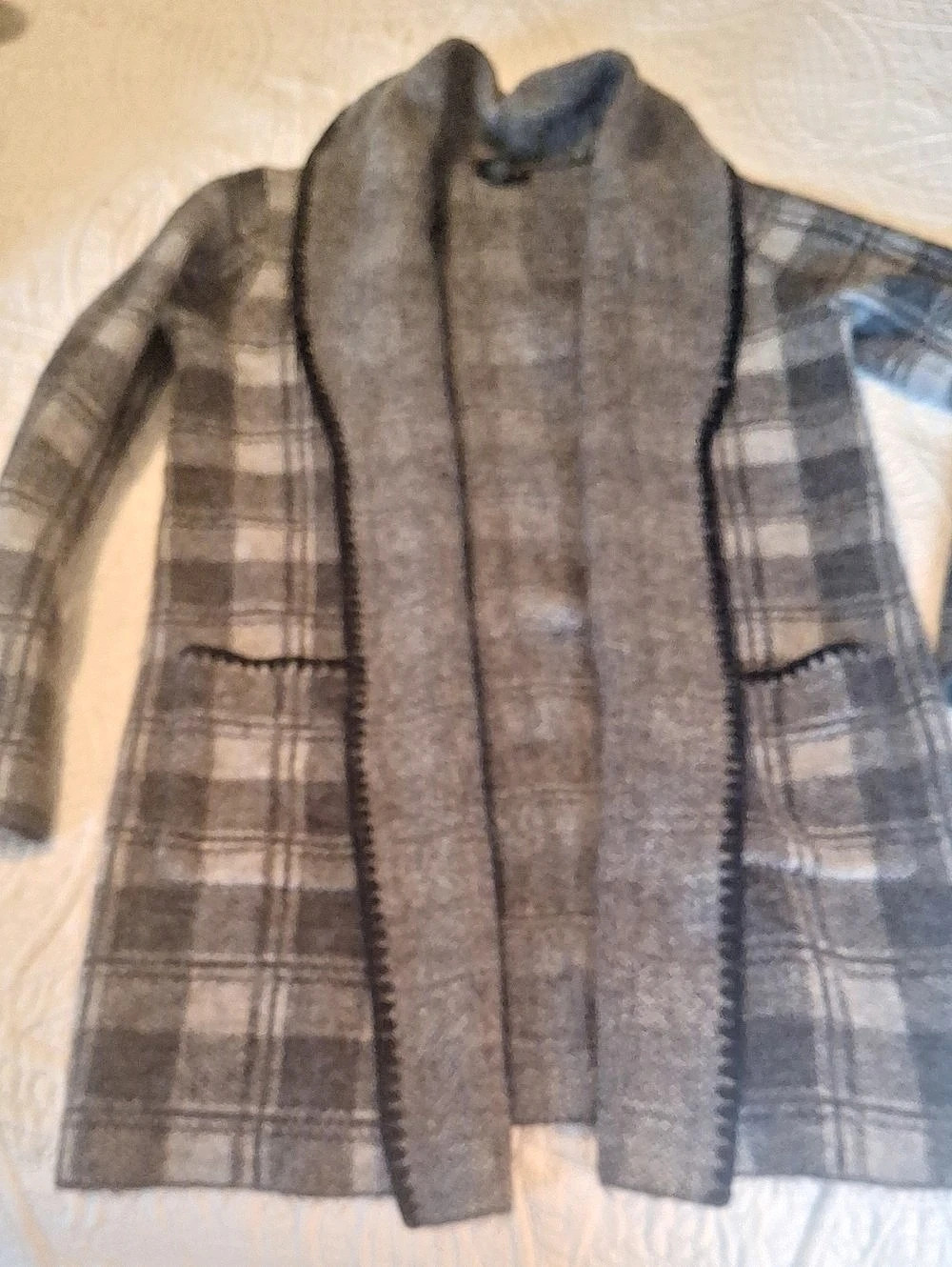 Adrienne Vittadini Plaid Wool Blend Cardigan Size Medium